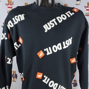Nike Just do It spell-out swoosh logo all over print black & white Med crewneck